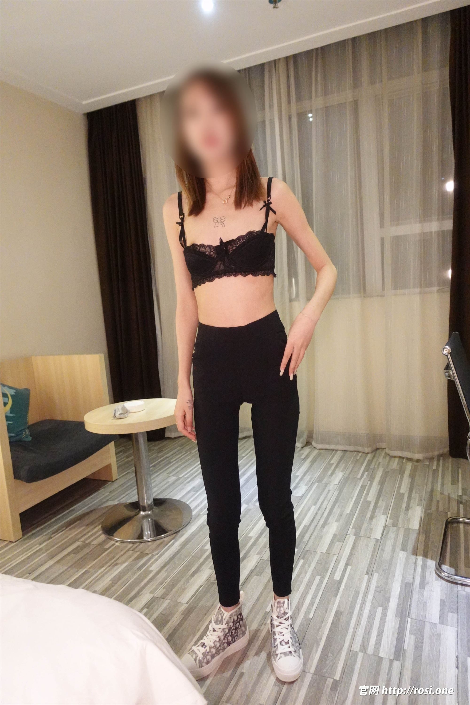 ROSI写真 2022.01.10 NO.3689